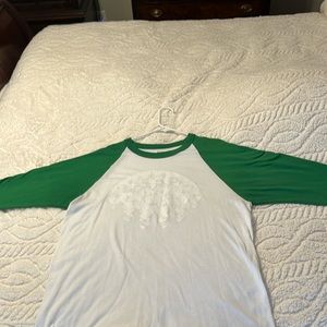 3 long sleeve men’s large